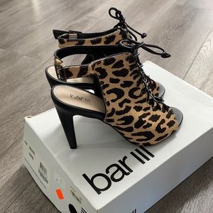 Leopard high heels shoes